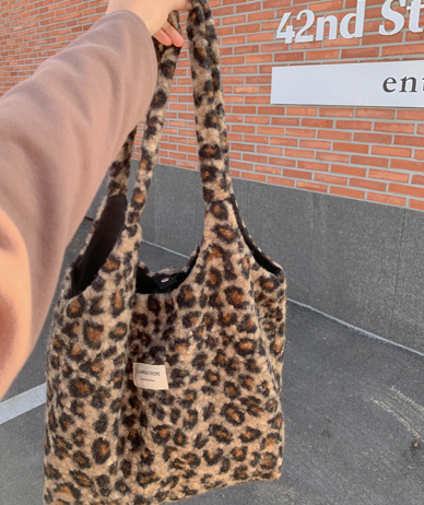 ラベルファー虎皮ショッパーバック