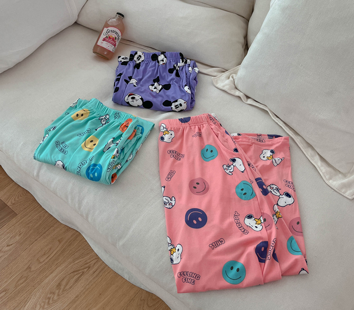 ミッキースヌーピースパンパジャマパンツ
