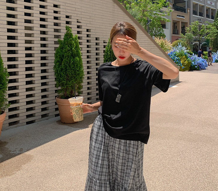 ルークラウンドネックシルケットコットン半そでTシャツ