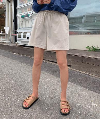 [男女共用]エッセンシャルサマーバンディングナイロンハーフパン