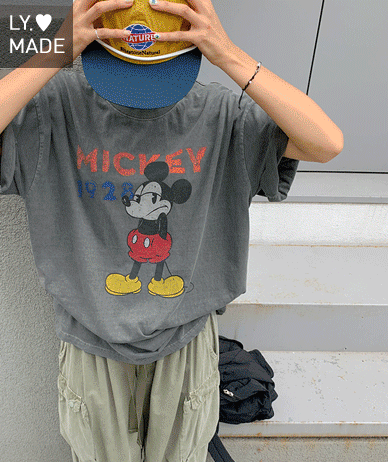 [男女共用]ミッキークラックピグメント半そでロングTシャツ