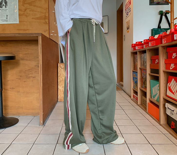 ラッセルテリーフバンディングワイドトレーニングパンツ