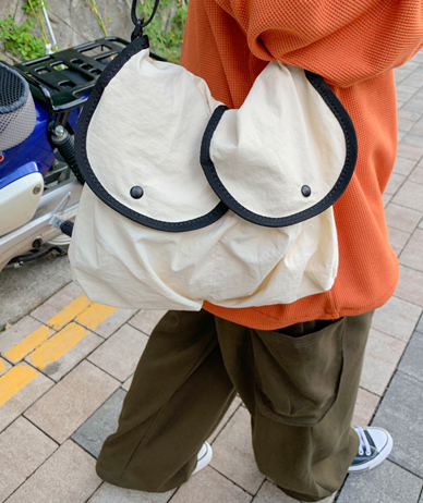 ノーアントポケットクロースバック