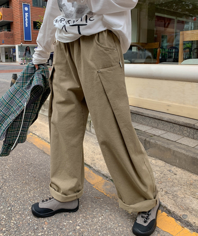 ハイドピンタックバンディングワイドパンツ