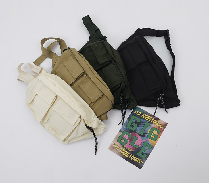 ローチツーポケットクロースバック