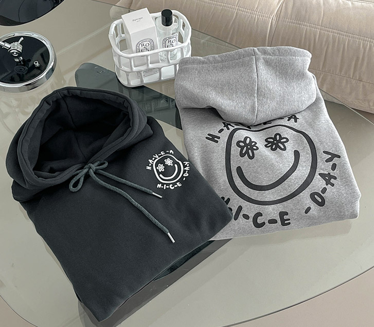 【男女共用】フラワースマイル・ナ塩起毛フードティーシャツ