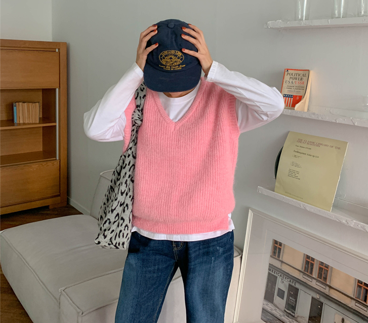 ソレイブイネックニットベスト