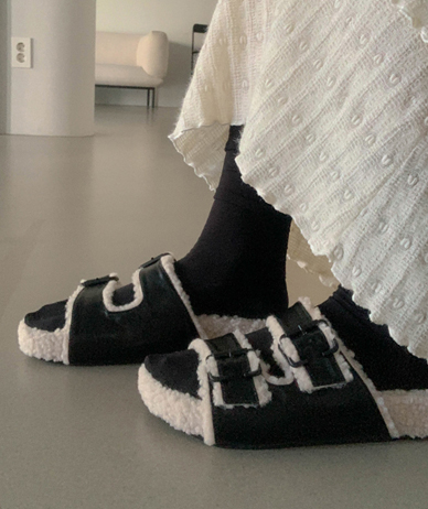 デュートウールシューズ