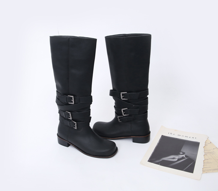 モレットバックルロングブーツ