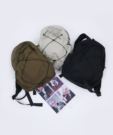 マウンテンストリングバックパック