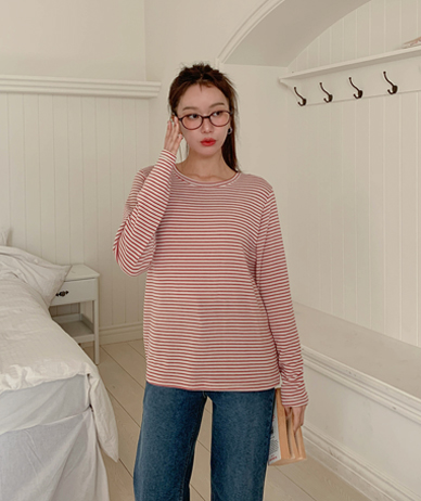 モクダンガラ起毛長袖ティーシャツ