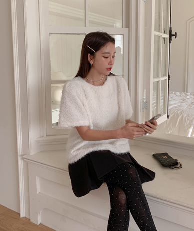 ビジューブックル半そでブラウス