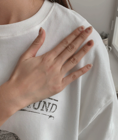 ドッグナピットピッチギモ半そでティーシャツ