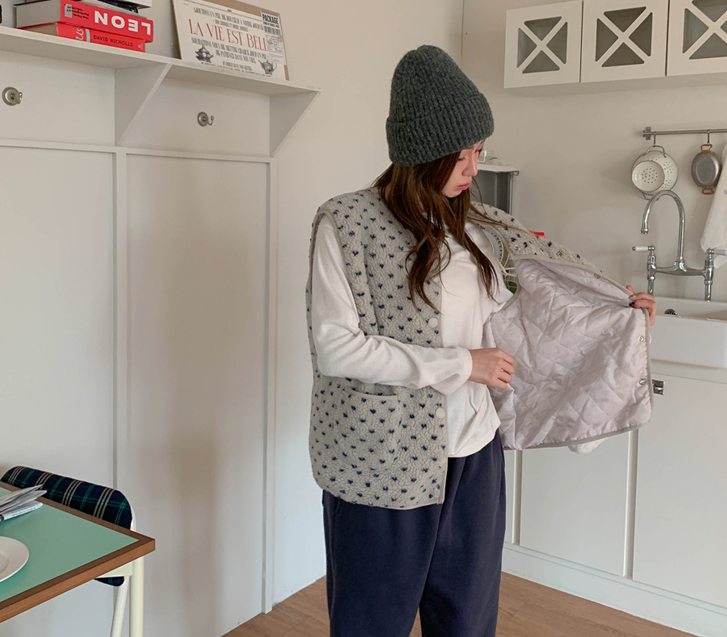 モングルトットダンブルキルティングベスト