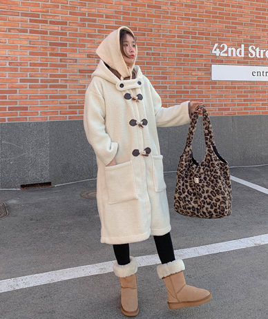 メッキーダンブルトッポッキフードロングコート