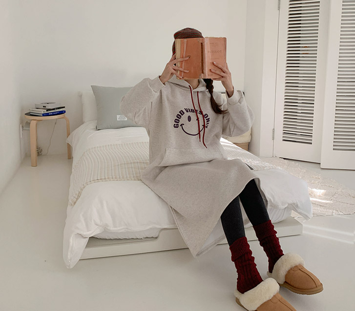 スマイリー 汚染 起毛 フード ロングワンピース