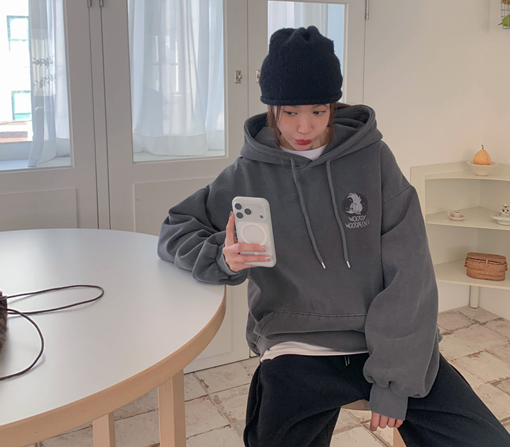 [男女共用]ウッディナ炎ピグメント起毛ロングフードティーシャツ