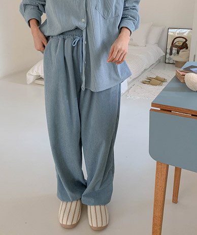 ノートコーデュロイパッチバンディングジョガーパンツ