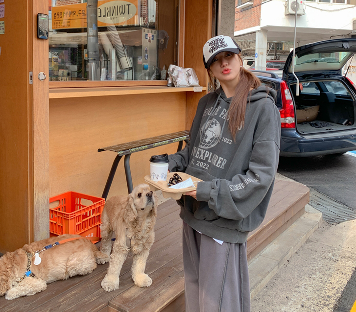 [男女共用]ワールドナギルピグメントフードティーシャツ