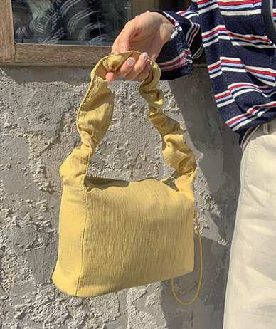 ニア四角ストリングバッグ