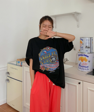 ウィリー・ナヘム半そでロングTシャツ
