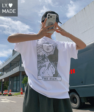 [企画セール10％]タロットカードナットオーバーフィット半そでTシャツ