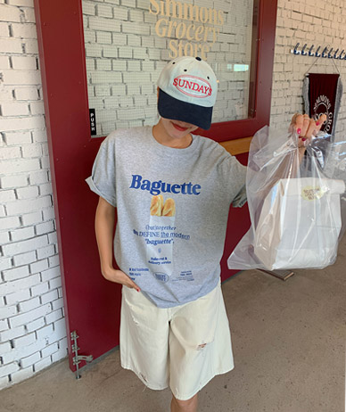 バゲットレタリング汚染オーバーフィット半そでTシャツ