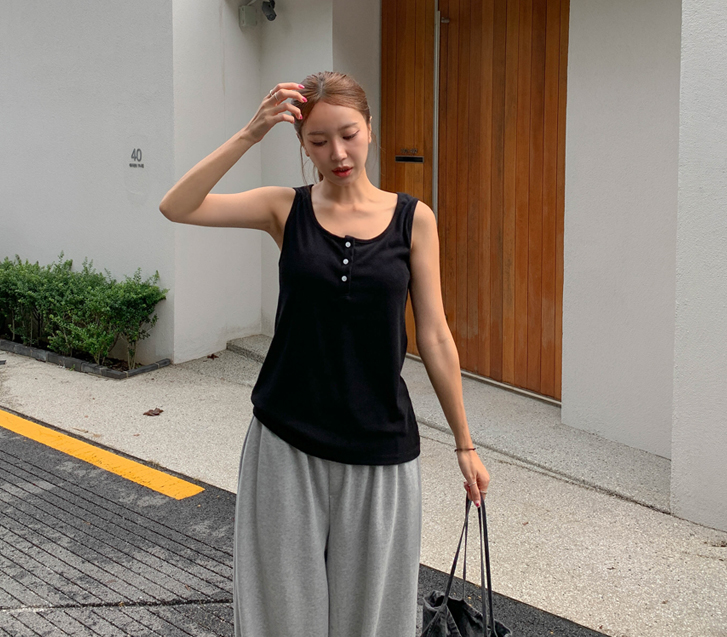 久ボタン ゴルジ袖なし