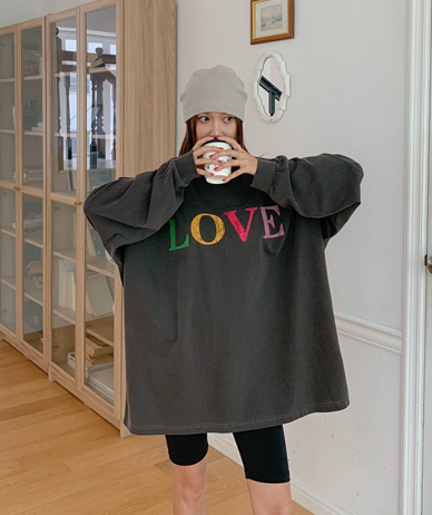 [男女共用]ラブレタリングナ塩ピグメント長袖ロングTシャツ