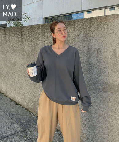 [企画セール10%]ターニングVネックパッチラグラントレーナー