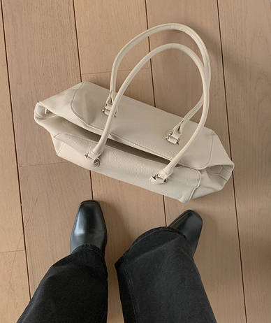 メクルーショルダーバッグ