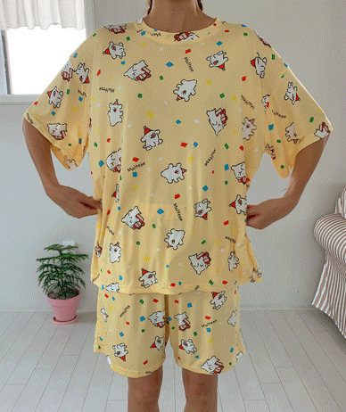 モールティーズパタン半そでハーフパンパジャマセット
