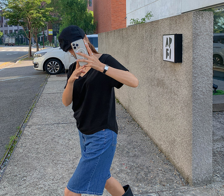 アンディVネックベーシック半そでTシャツ