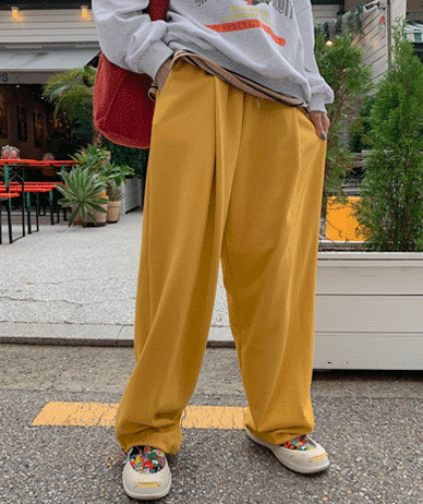 ムードパッチピンタックストッパートレーニングパンツ