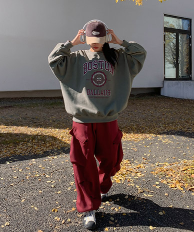 [男女共用]ボストンナヨンヤンギモオーバーフィットトレーナー