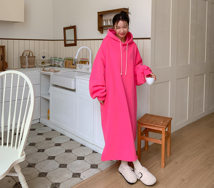 ヘブヤンギモフードロングワンピース