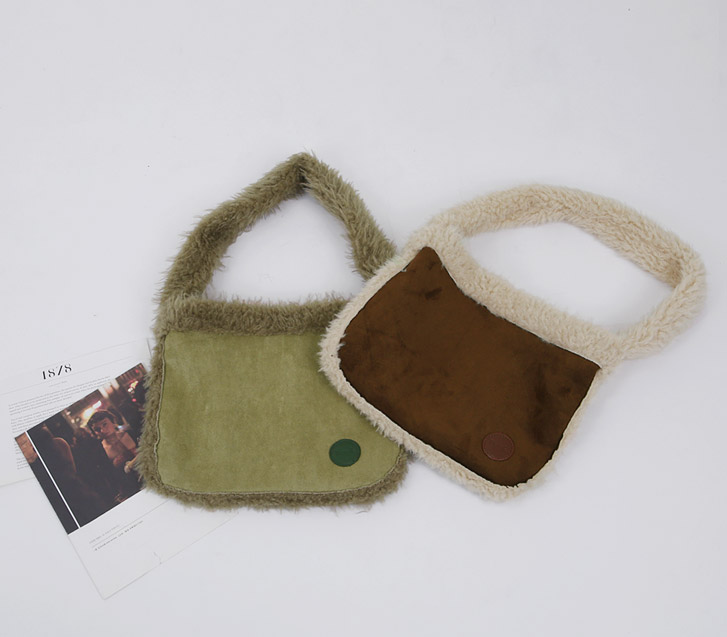 ケープバックパック