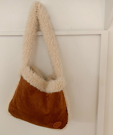 ケープバックパック