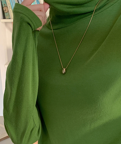 ドロップロングネックレス