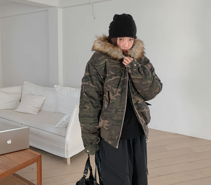 [男女共用]ラクーンカモフードバディングジャンパ