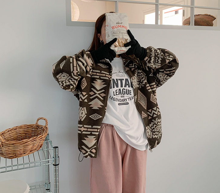 ワンターオーバーフィットインカフリースザップアップジャンパ