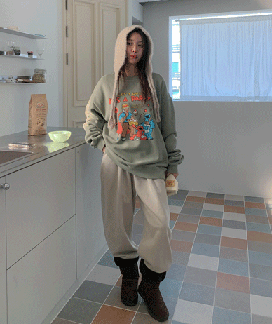 [男女共用] 23ナギョンブーム起毛ピグメントジョガートレーニングパンツ