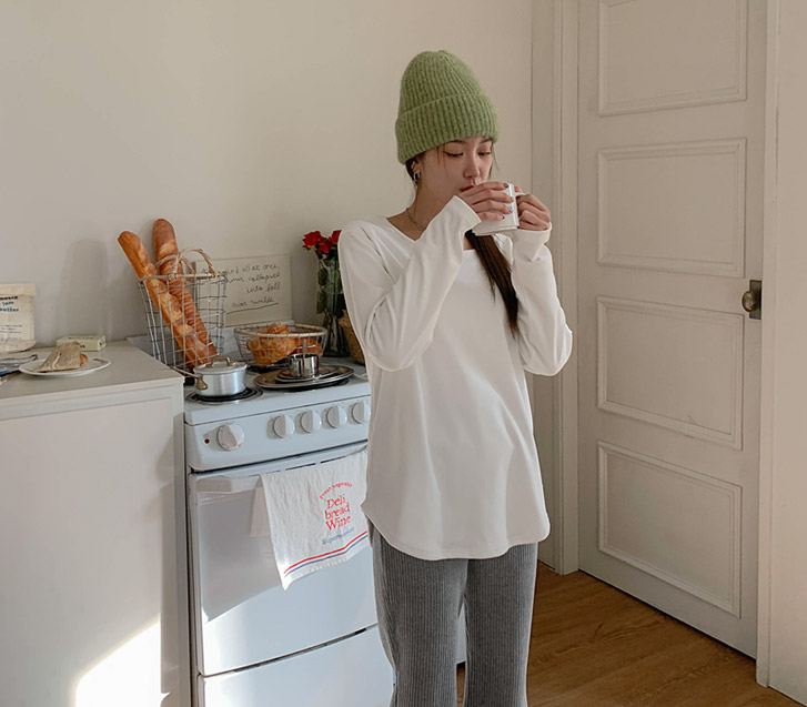 クリームピッチ起毛ラウンド長袖ティーシャツ