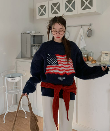 [男女共用]モヘアタッチ星条旗ラウンドネックニット