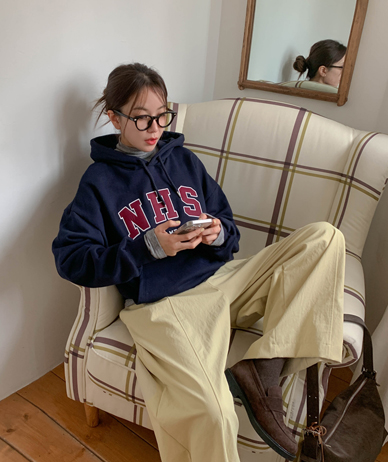 ニューハンプ刺繍パッチフードティーシャツ