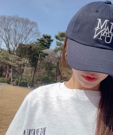 ヒューマン刺繍ボールキャップ