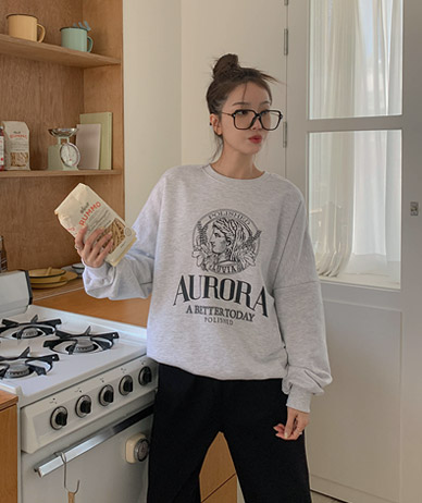 オーロラプリントオーバーフィットトレーナー