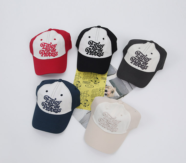 エンジョイ刺繍配色キャップ