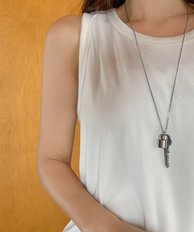 キーチェーンロングネックレス