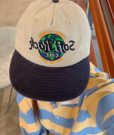 ソフト刺繍配色ボールキャップ